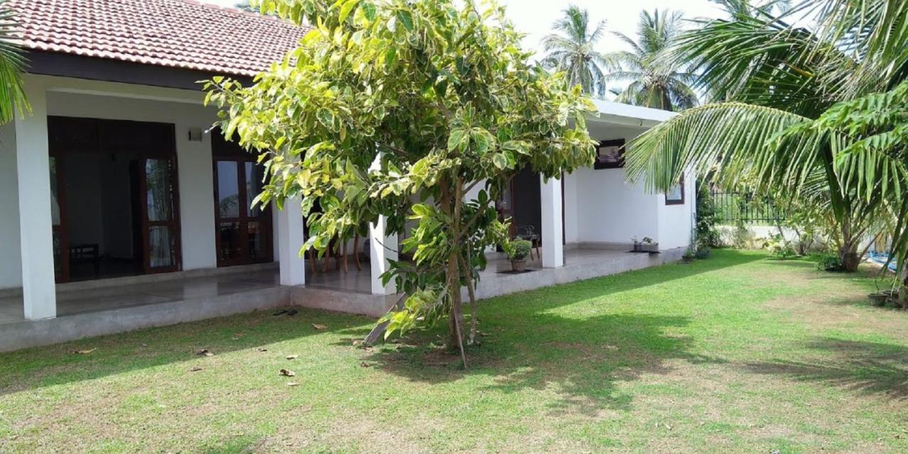 Negombo Holiday Home Exterior foto